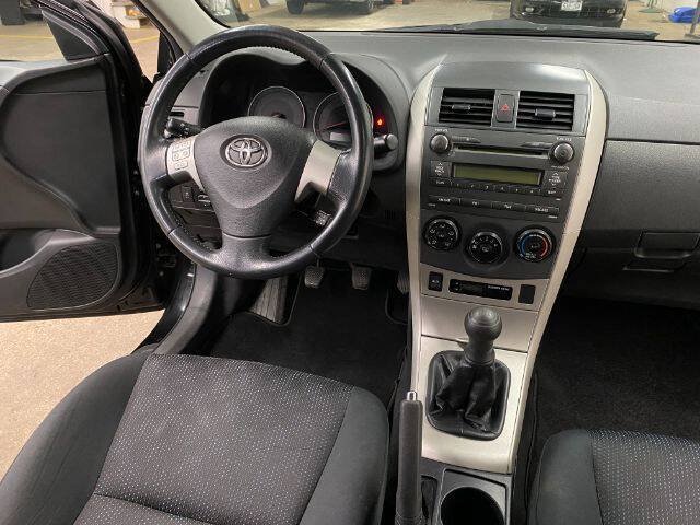 Used 2010 Toyota Corolla S FWD image 17