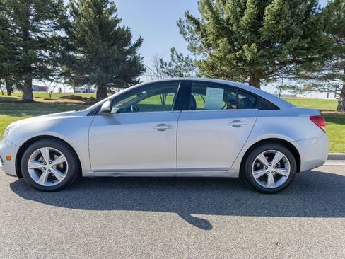 Used 2015 Chevrolet Cruze LT FWD image 8