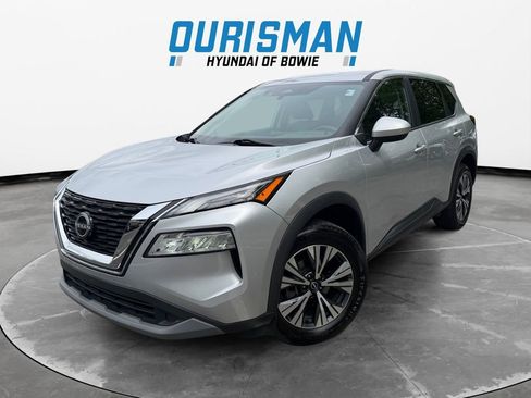 Used 2023 Nissan Rogue SV AWD/4WD image 2