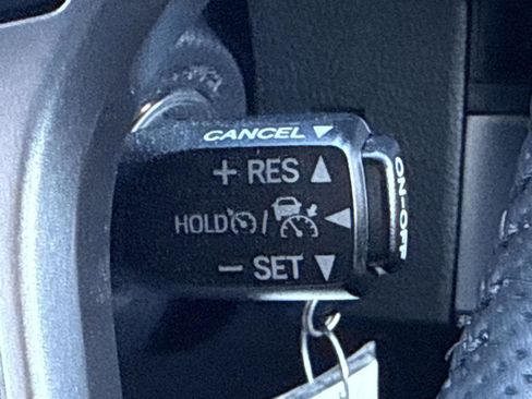 Used 2022 Toyota Tacoma SR5 image 17