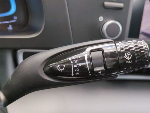 New 2025 Hyundai Elantra SE FWD image 26
