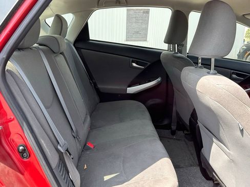 Used 2015 Toyota Prius Two image 17