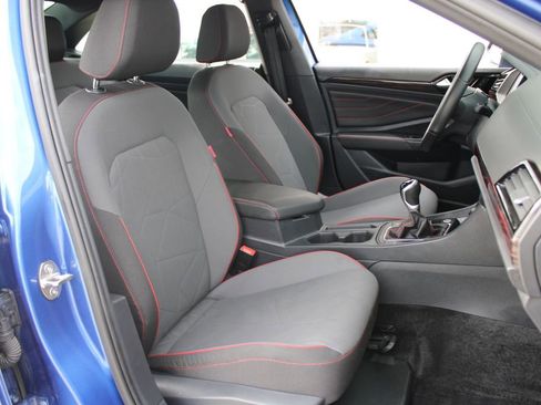 Certified 2024 Volkswagen Jetta GLI 40th Anniversary Edition image 24