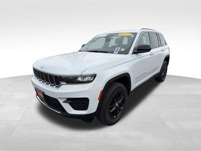 Used 2025 Jeep Grand Cherokee Laredo X w/ Luxury Tech Group I