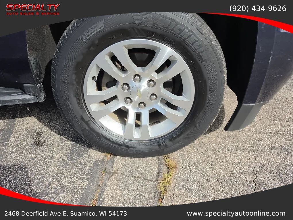 Used 2019 Chevrolet Suburban LT AWD/4WD image 41