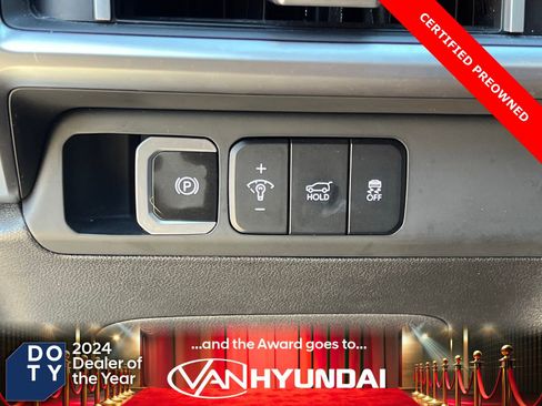Certified 2025 Hyundai Santa Fe SEL image 30