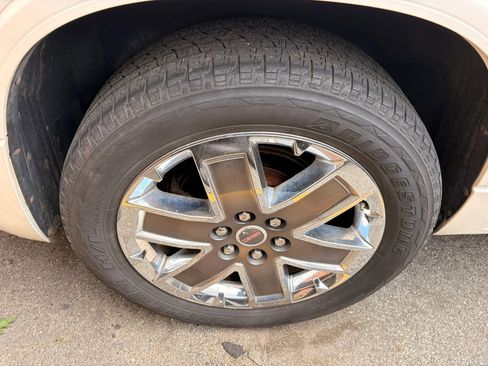 Used 2012 GMC Acadia Denali AWD/4WD image 27
