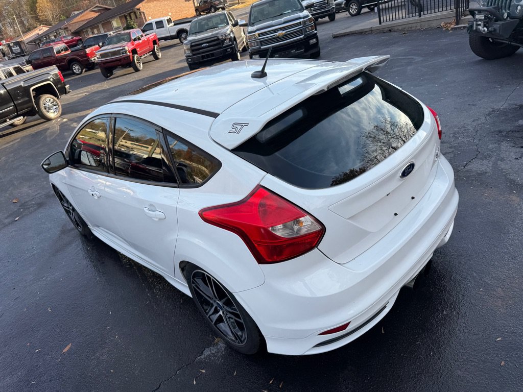 Used 2014 Ford Focus ST FWD image 22