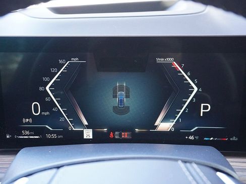 Used 2023 BMW X7 xDrive40i w/ Premium Package image 68