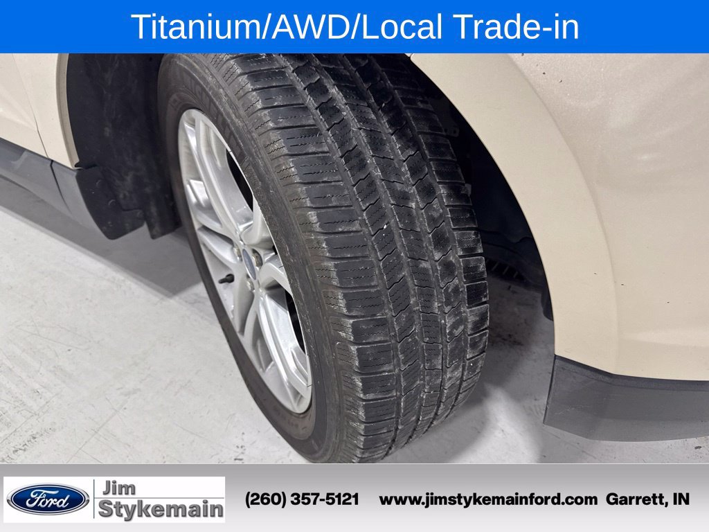 Used 2017 Ford Edge Titanium w/ Technology Package AWD/4WD image 11