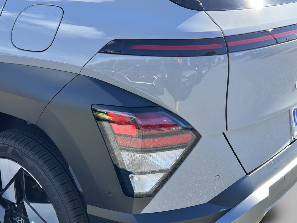 New 2027 Hyundai Kona Limited AWD/4WD image 14