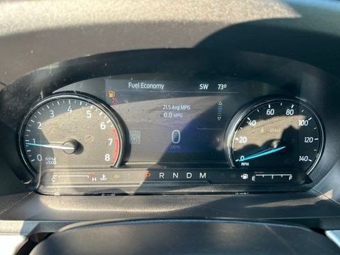 Used 2021 Ford Explorer XLT w/ Equipment Group 202A AWD/4WD image 13