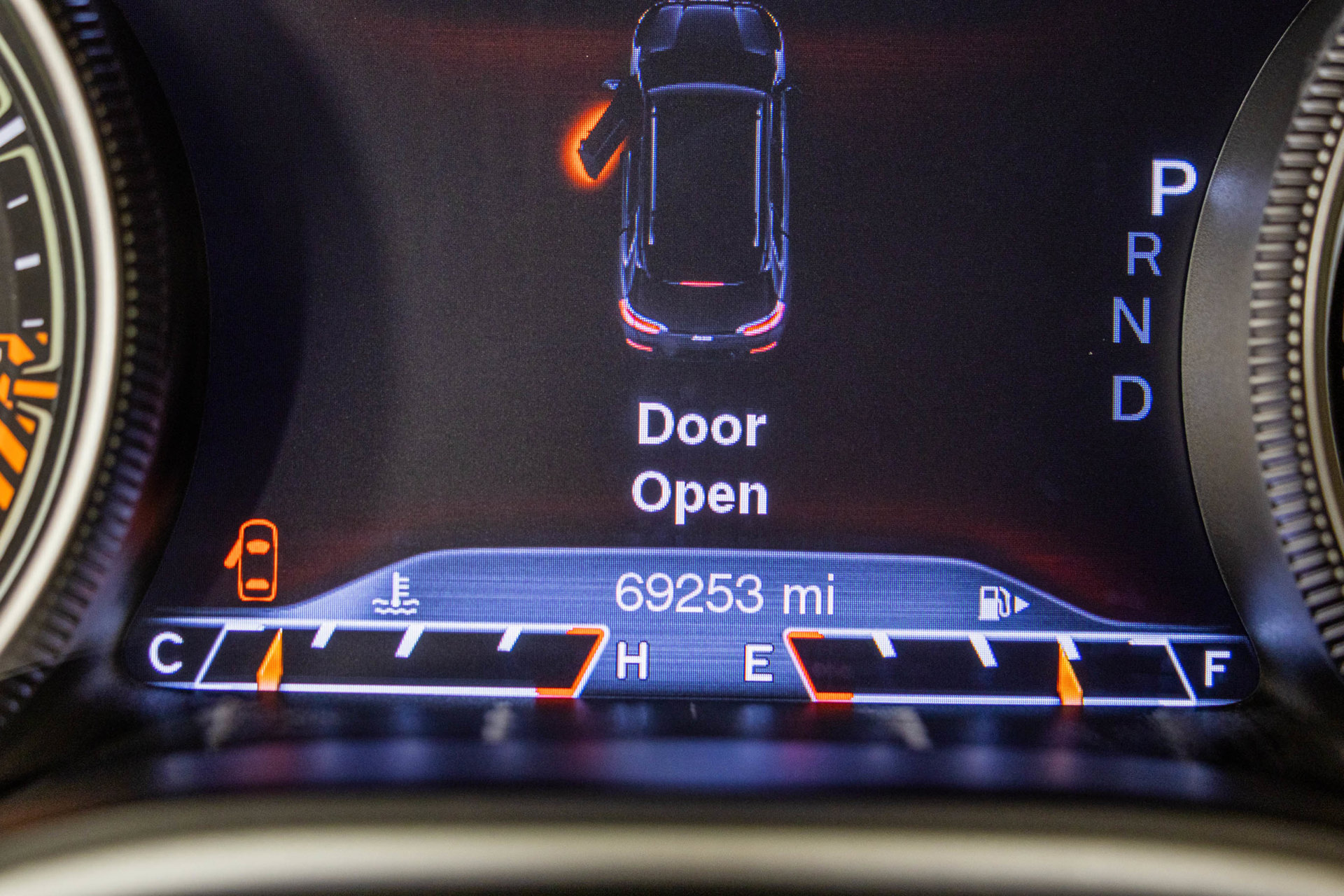 Used 2014 Jeep Cherokee Limited w/ Luxury Group FWD image 34