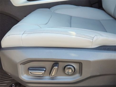 New 2026 Toyota Tundra Limited image 18