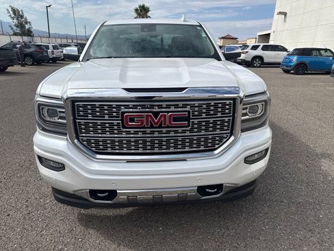 Used 2018 GMC Sierra 1500 Denali w/ Denali Ultimate Package AWD/4WD image 8