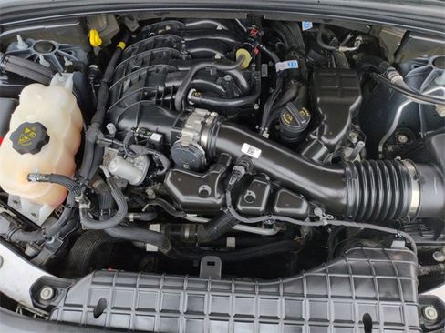 Certified 2024 Jeep Grand Cherokee L Limited w/ Luxury Tech Group II image 33