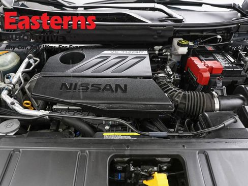 Used 2023 Nissan Rogue S AWD/4WD image 7