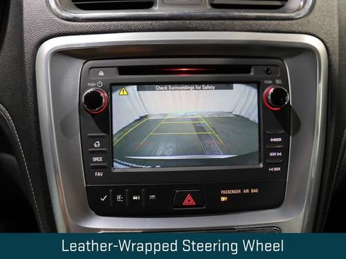 Used 2016 GMC Acadia SLT AWD/4WD image 21