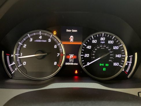 Used 2017 Acura MDX SH-AWD w/ Advance Package image 32