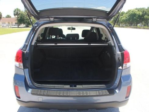 Used 2013 Subaru Outback 2.5i Premium w/ Popular Pkg 1B AWD/4WD image 29