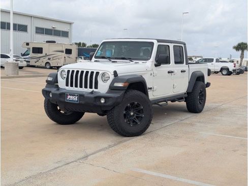 Used 2020 Jeep Gladiator Sport w/ Quick Order Package 24S image 1