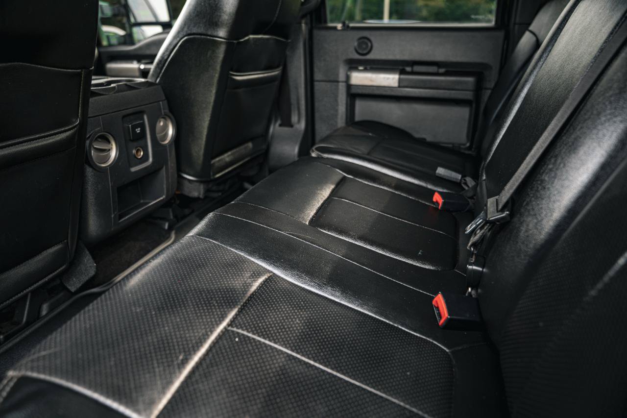 Used 2013 Ford F250 Lariat w/ Lariat Ultimate Pkg AWD/4WD image 26