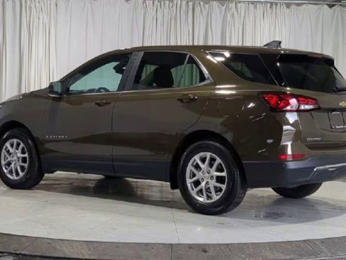 Used 2023 Chevrolet Equinox LT FWD image 8
