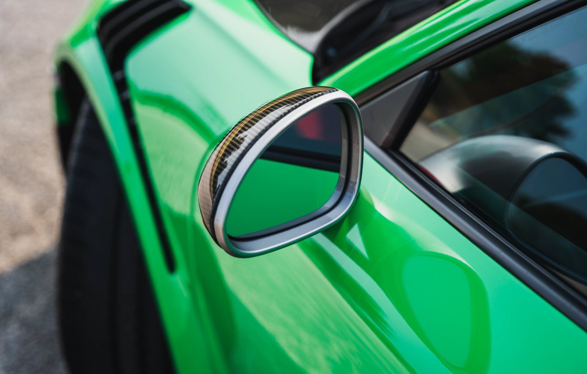Used 2018 Porsche 911 GT2 RS RWD image 26