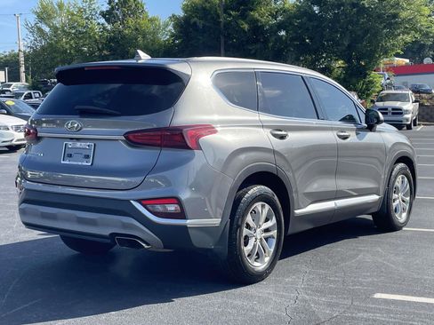 Used 2019 Hyundai Santa Fe SEL FWD image 7