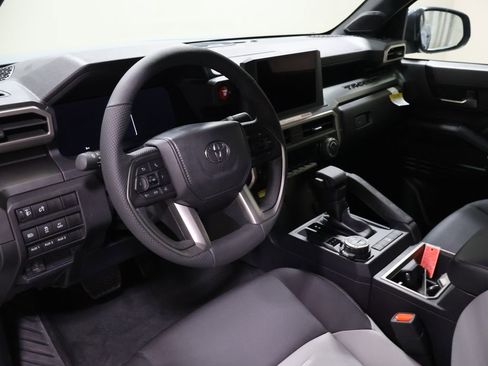 New 2026 Toyota Tacoma TRD Off-Road w/ TRD Off Road Upgrade Package AWD/4WD image 26