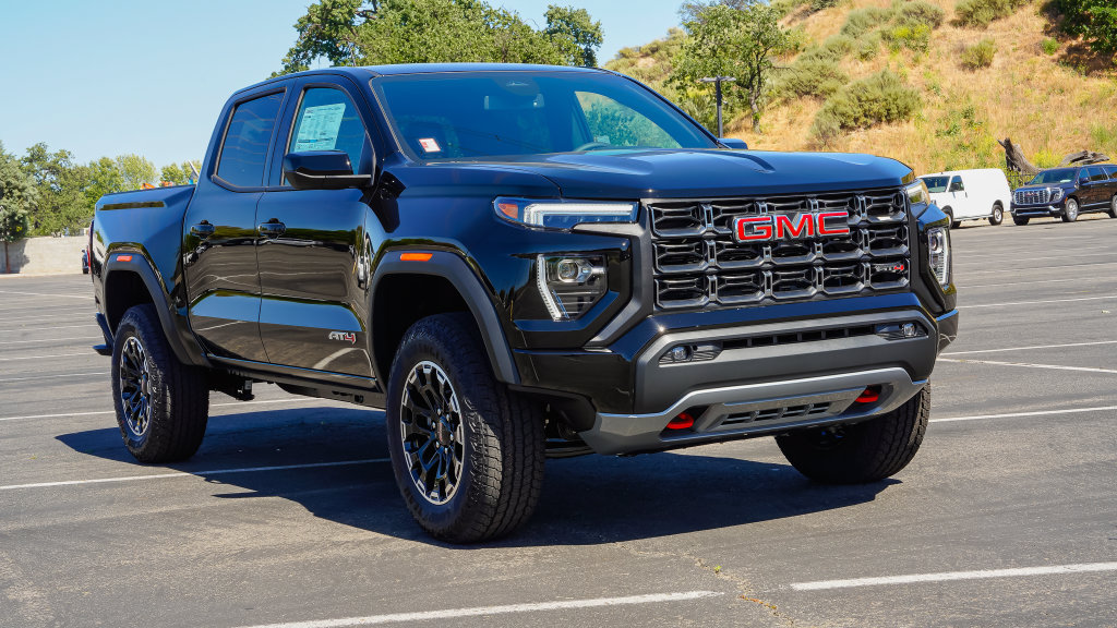 New 2026 GMC Canyon AT4 AWD/4WD image 5