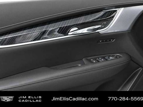 New 2025 Cadillac XT6 Premium Luxury w/ Technology Package image 4