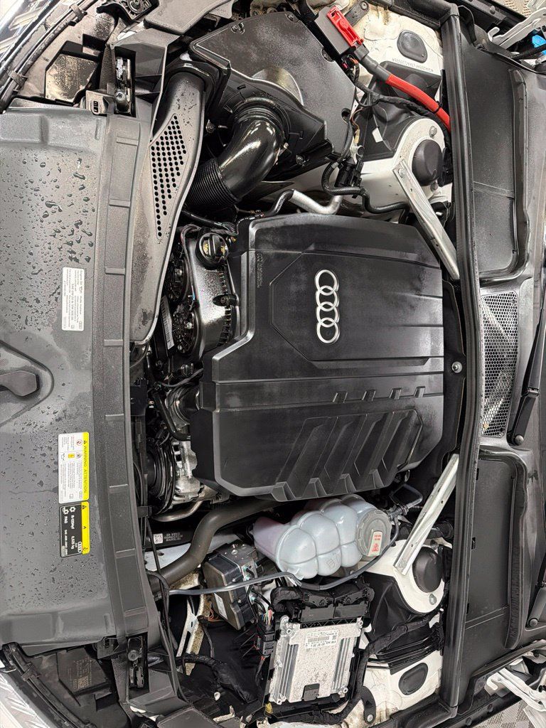 Used 2021 Audi A4 2.0T Premium Plus AWD/4WD image 12