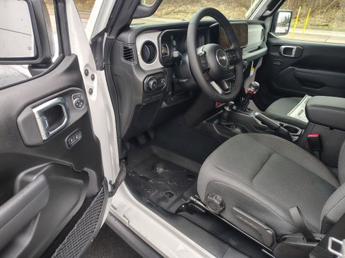 New 2026 Jeep Wrangler Sport AWD/4WD image 16