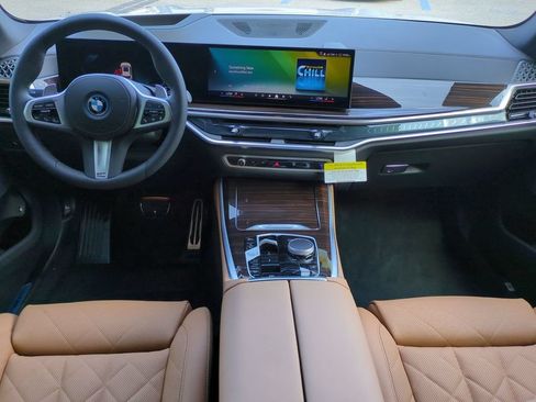 New 2026 BMW X5 xDrive50e w/ M Sport Package AWD/4WD image 15