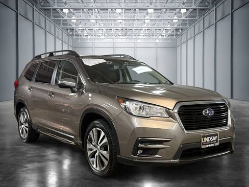 Used 2022 Subaru Ascent Touring AWD/4WD image 9