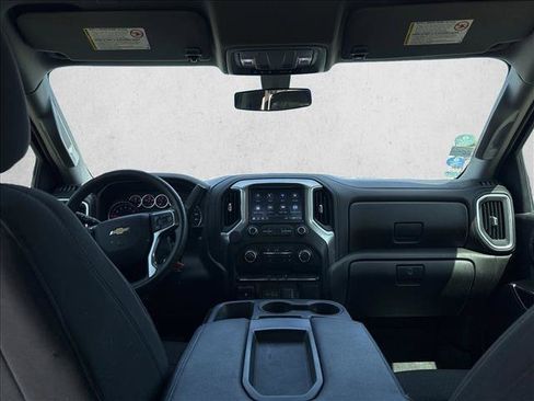 Used 2021 Chevrolet Silverado 2500 LT AWD/4WD image 18