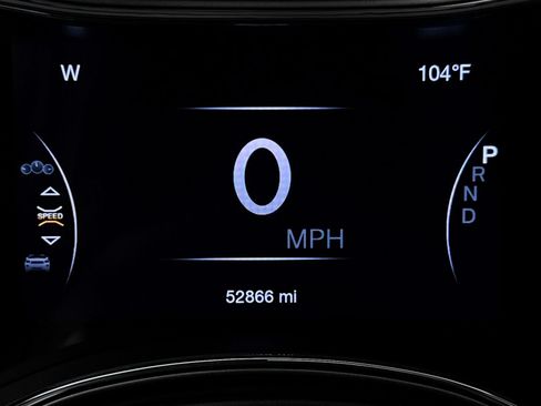 Used 2019 Jeep Grand Cherokee Altitude RWD image 36