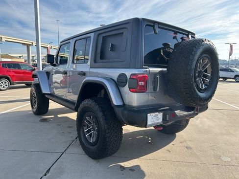 Used 2020 Jeep Wrangler Unlimited Rubicon w/ Quick Order Package 28Y Recon image 6