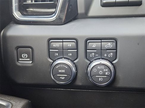 Used 2024 GMC Sierra 1500 Denali w/ Denali Reserve Package image 24