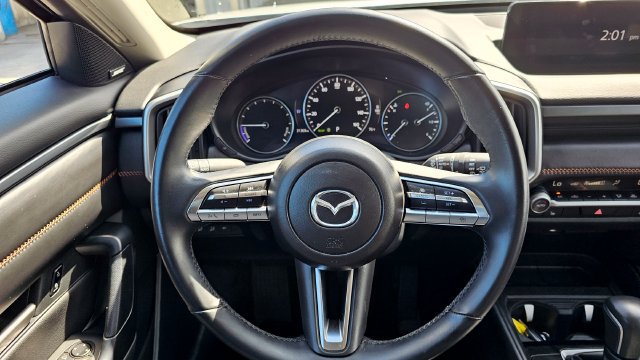 Used 2025 MAZDA CX-50 AWD 2.5 Hybrid w/ Premium Pkg image 14