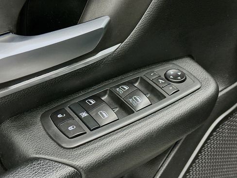 Used 2020 RAM 1500 Big Horn AWD/4WD image 15