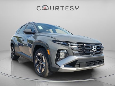 New 2026 Hyundai Tucson SEL image 4