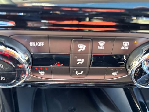 New 2026 Chevrolet Trax ACTIV w/ Sunroof Package image 22