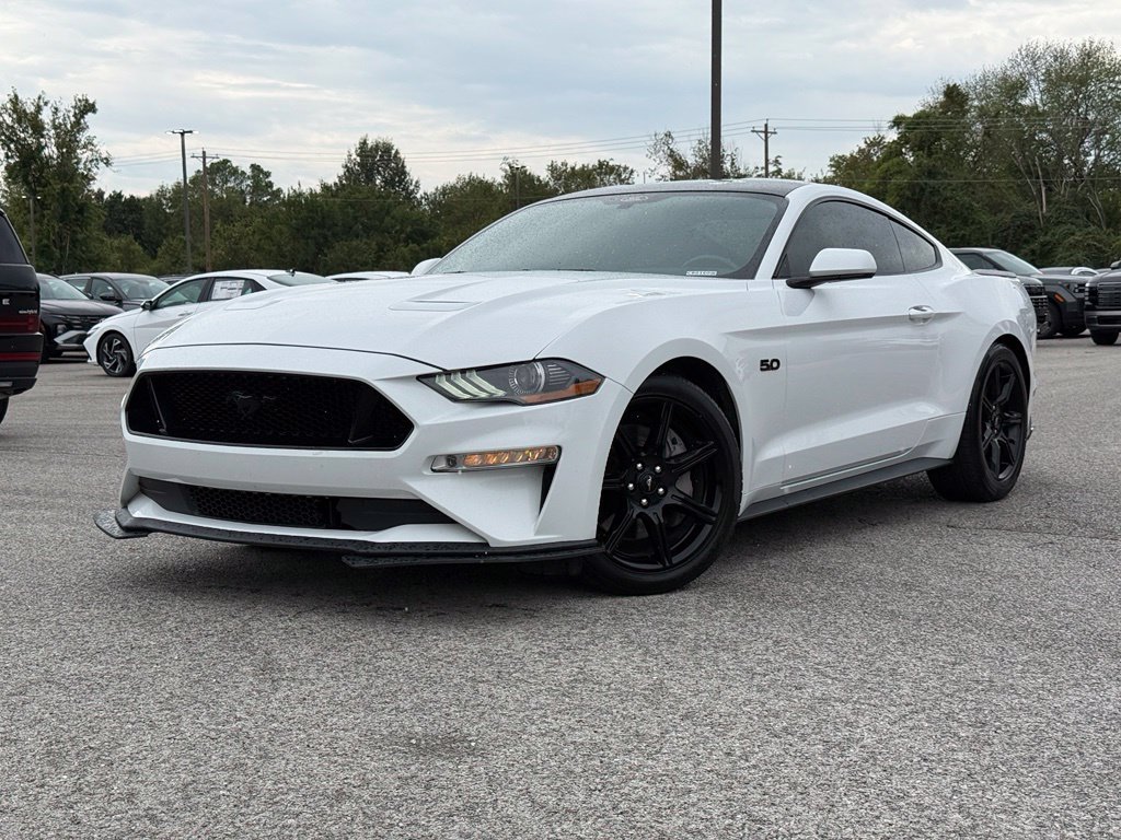 Used 2019 Ford Mustang GT w/ Black Accent Package RWD image 3