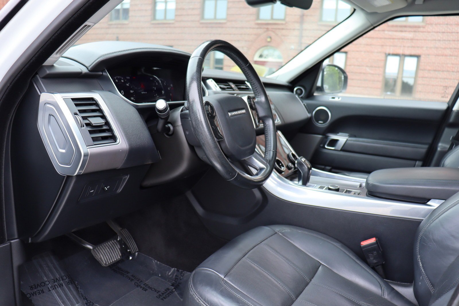 Used 2018 Land Rover Range Rover Sport HSE AWD/4WD image 11