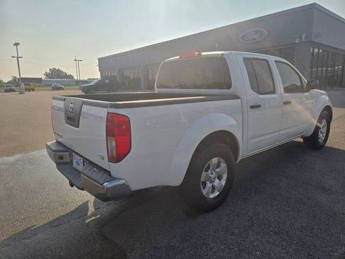 Used 2012 Nissan Frontier SV RWD image 4