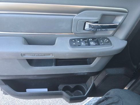 Used 2017 RAM 1500 Big Horn image 27