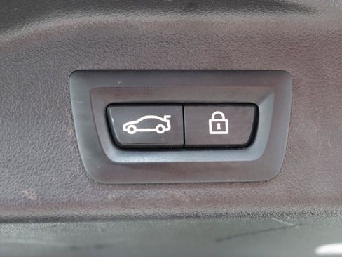 Used 2023 BMW X5 xDrive45e AWD/4WD image 73