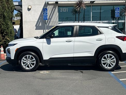 Used 2021 Chevrolet TrailBlazer LS w/ LPO, Blackout Package image 7